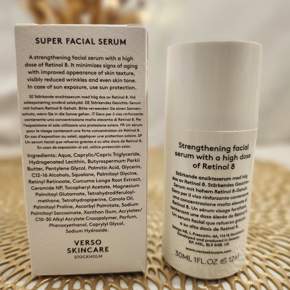 Verso Super Facial Serum with Retinol 8 No.4 30ML 1 FL. OZ. Full Size - Picture 2 of 4